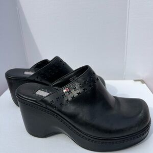 Tommy Hilfiger Black Leather Platform Mules